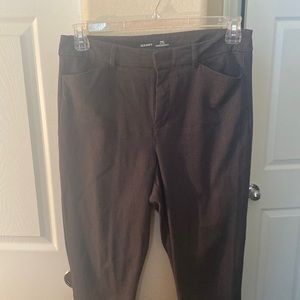 Old Navy Pixie High Rise - Slim Pockets Size 10 TALL
